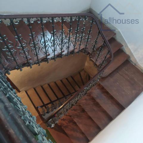 Escalinata de madera