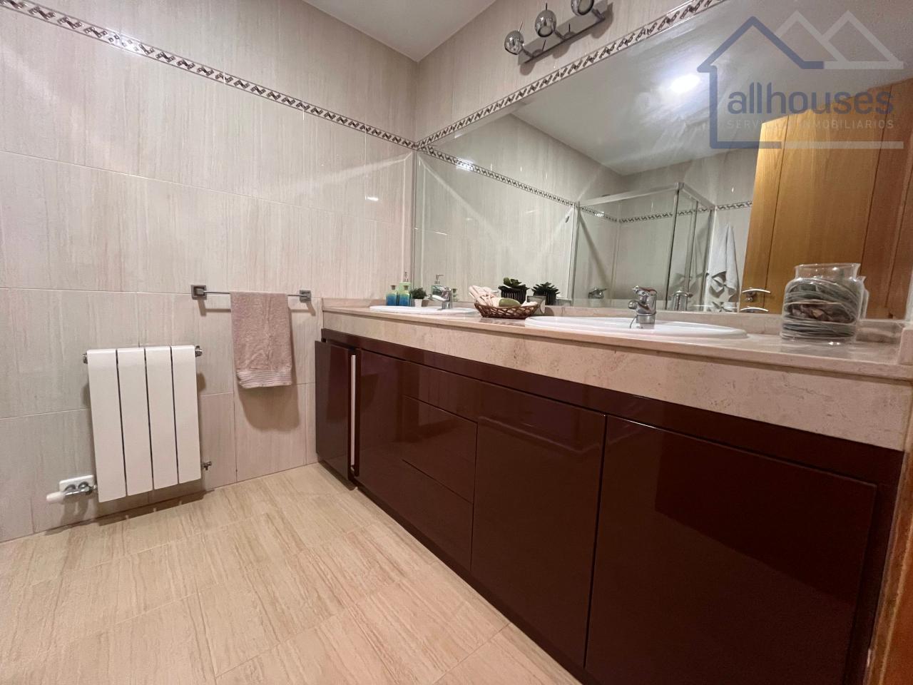 BAÑO PRINCIPAL