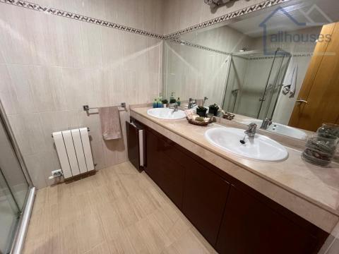 BAÑO PRINCIPAL